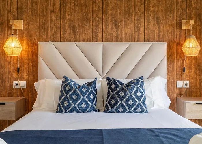 Stylish Coastal Living Near Marina *